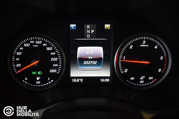 MERCEDES-BENZ GLC 220 d 4Matic Sport